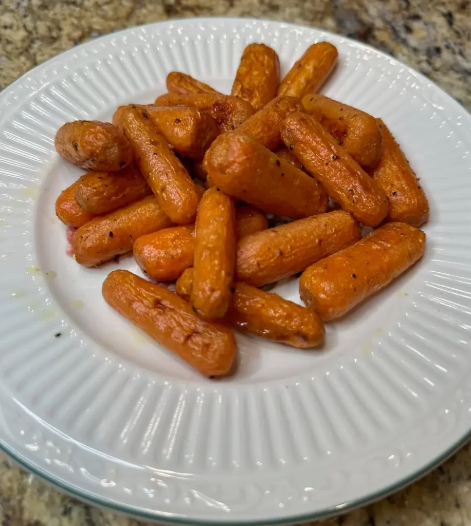 Easy oven roasted baby carrots - fresh out of the oven